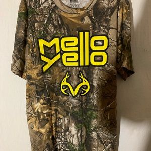 Men’s camo tshirt